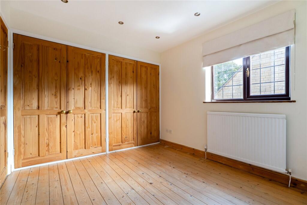 House in Gloucester - More