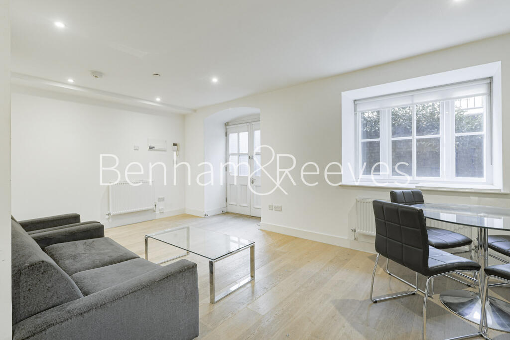 Main image of property: Severn Court, Clyde Square, Tower Hamlets, London