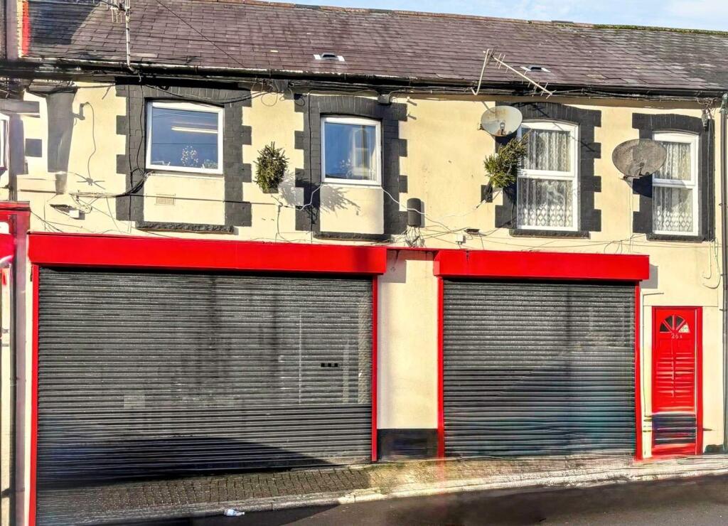 Main image of property: High Street, Gilfach Goch, Porth, Rhondda Cynon Taff. CF39 8SP