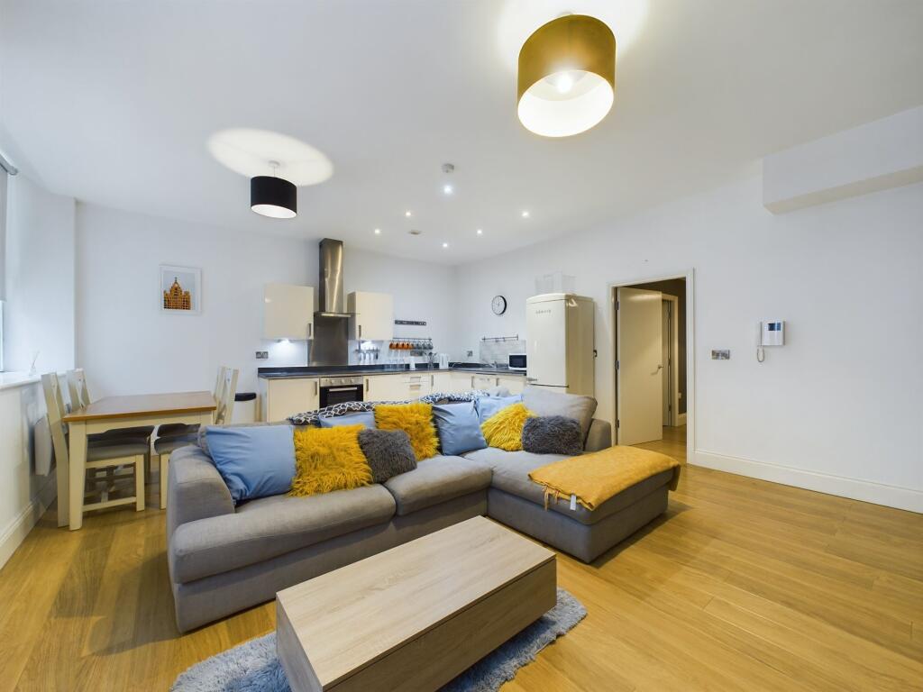 Main image of property: The Albany, Old Hall Street, L3