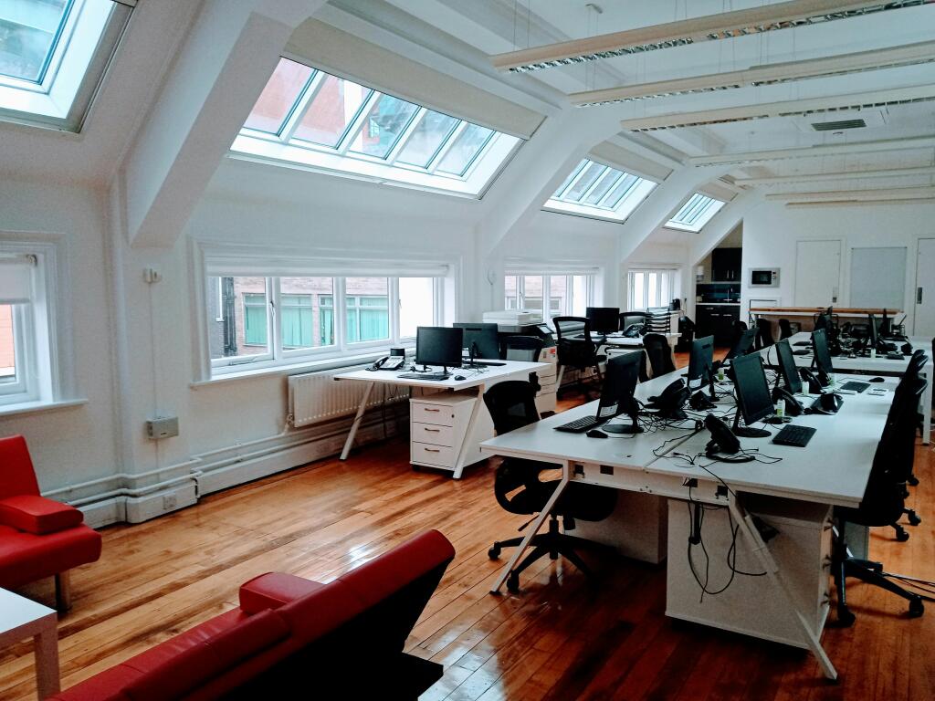Suite 23 Img5.jpg