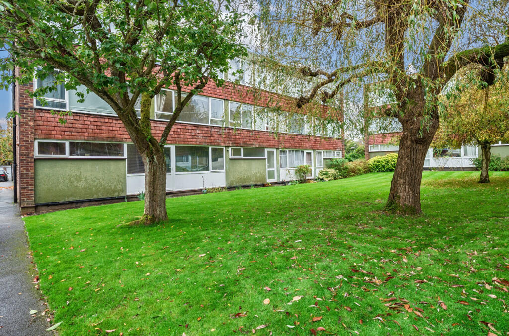 Main image of property: Boxgrove Avenue, Guildford, Surrey, GU1
