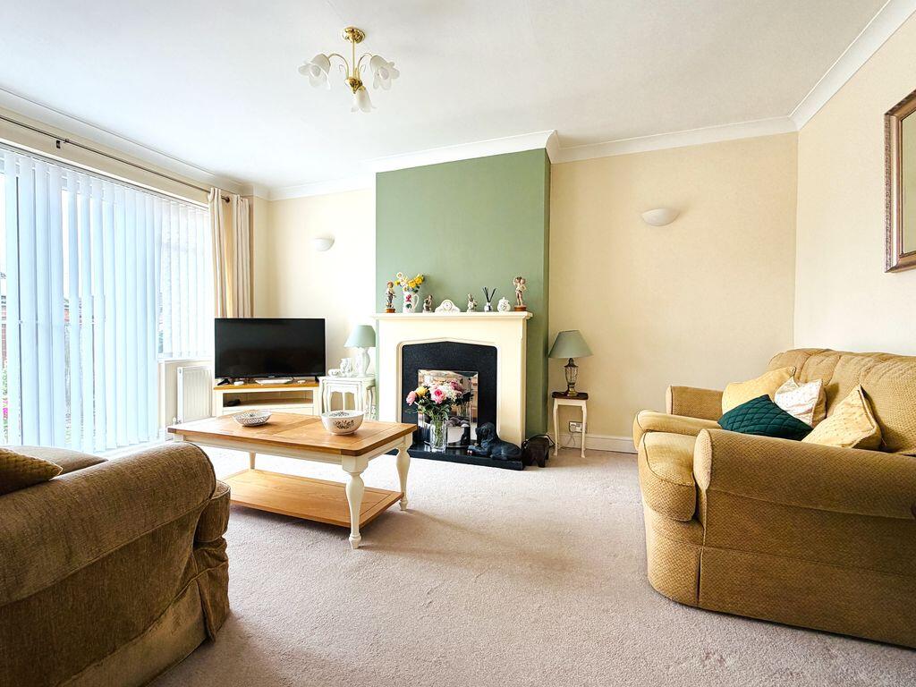 House in York - View 2