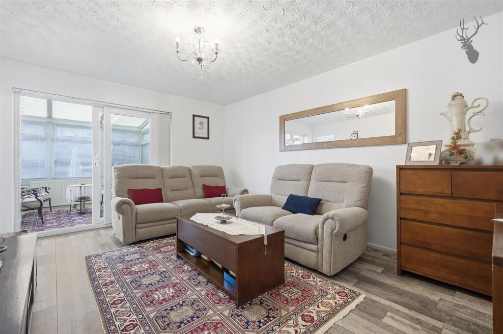 Milhoo Court, Waltham Abbey, EN9 photo 2