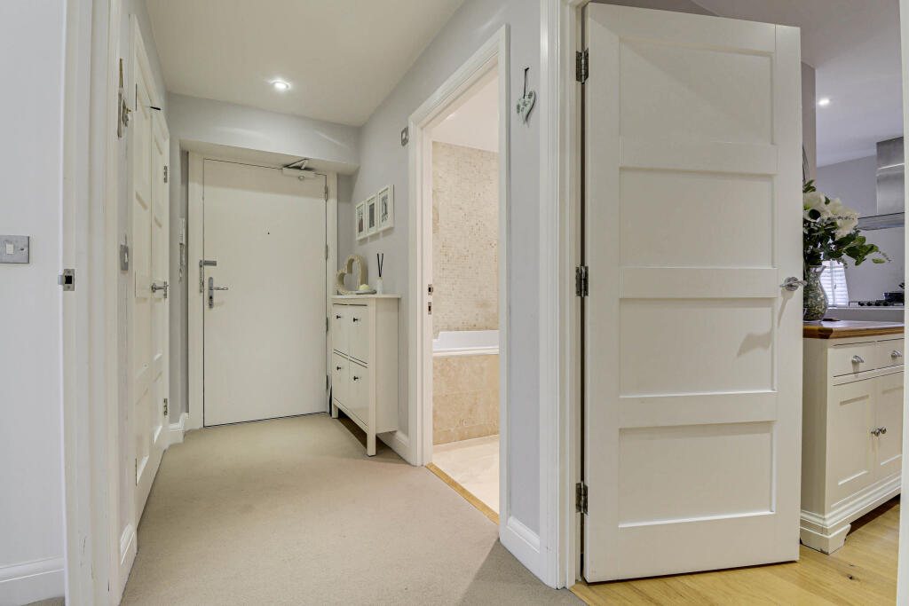 Additional image 11 of Thompsons Close, Harpenden, AL5