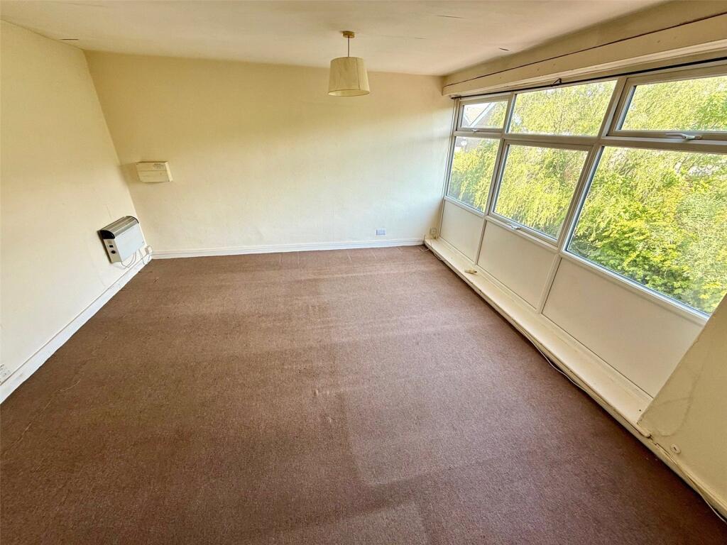 Calder Road, Stourport-on-Severn, Worcestershire photo 5