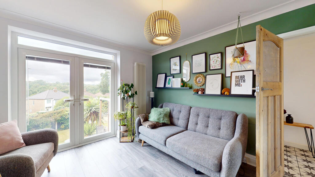 House in Leeds, Troy, Tinshill - More