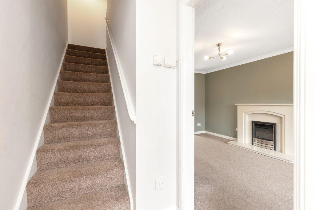 House in Livingston, Eliburn - View 2