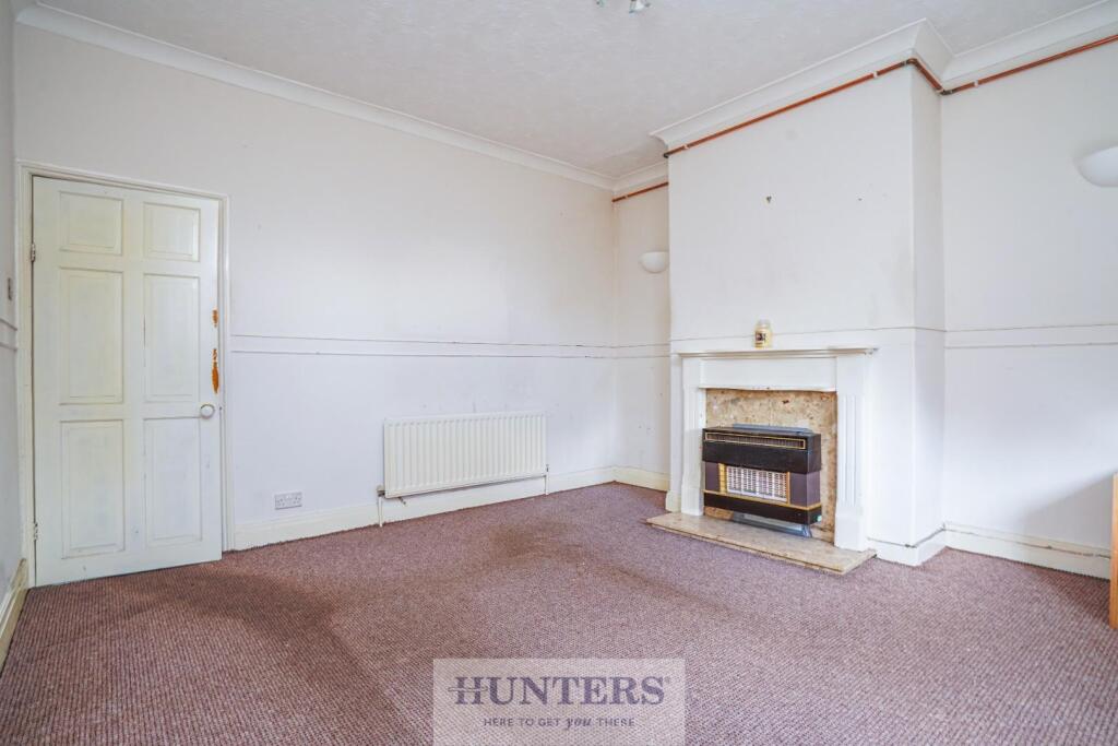 House in Wakefield - View 4