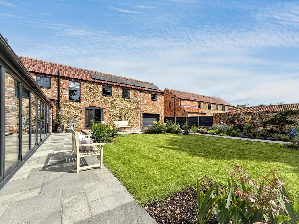 Main image of property: The Barn, Chestnut Grove, Glentham, LN8 2BW