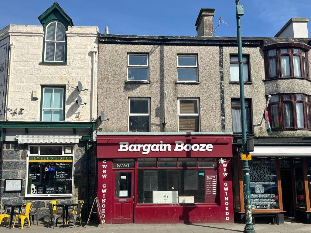 Main image of property: High Street, Porthmadog