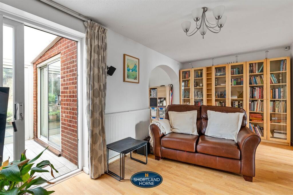 Wimborne Drive, Walsgrave, Coventry, CV2 2HZ - Mehr