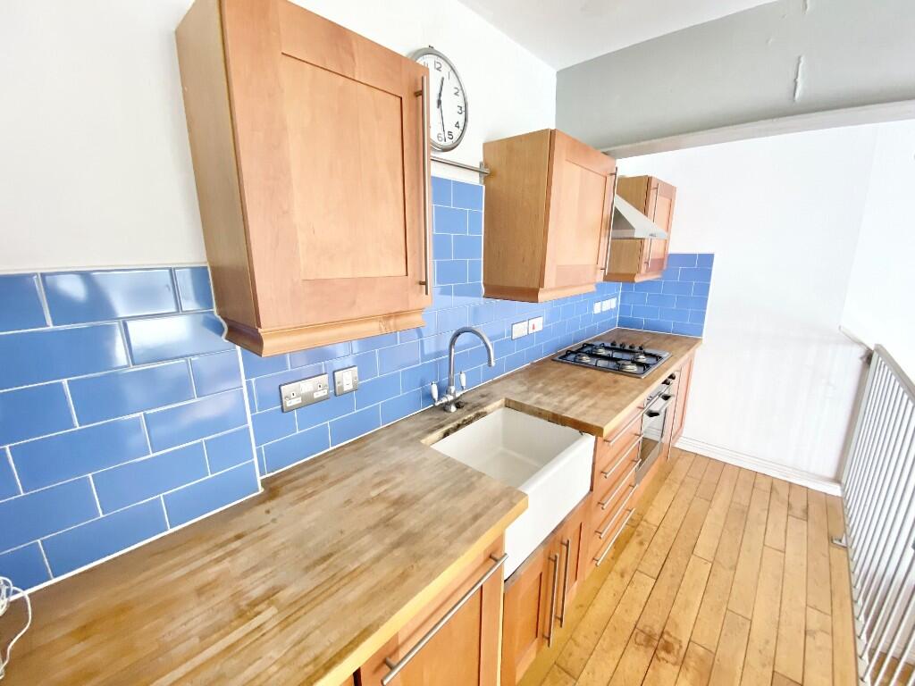 Apartment in Manchester, Strangeways - View 2