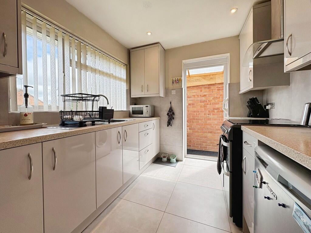 Beechwood, Yeovil photo 4