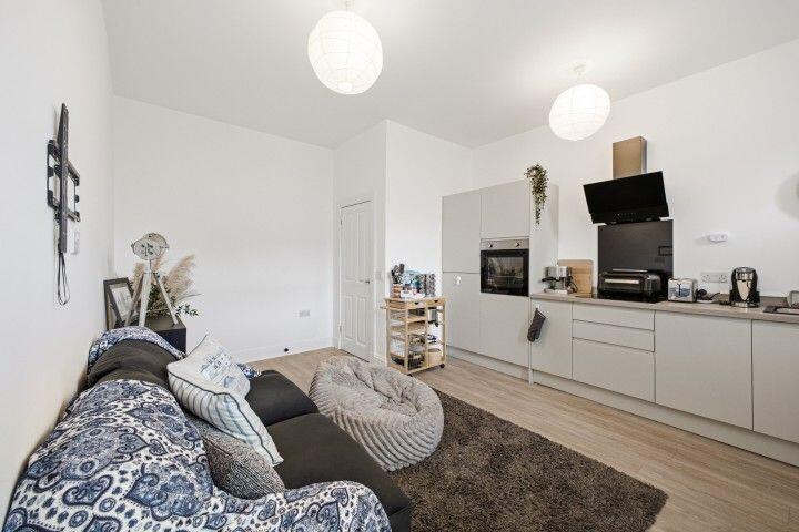 Apartment in Motherwell, South Lanarkshire - View 2