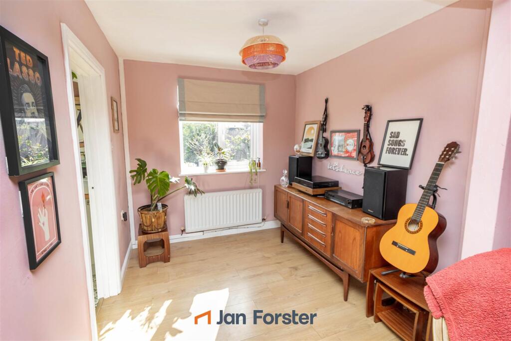 Morwick Road, North Shields - More