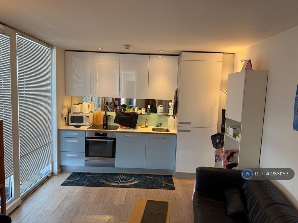 Main image of property: New River Avenue, London, N8