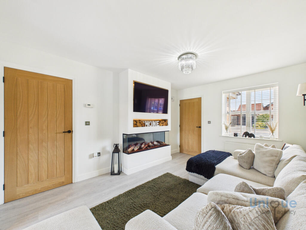 Rippingale Way,  Thornton-Cleveleys, FY5 photo 4