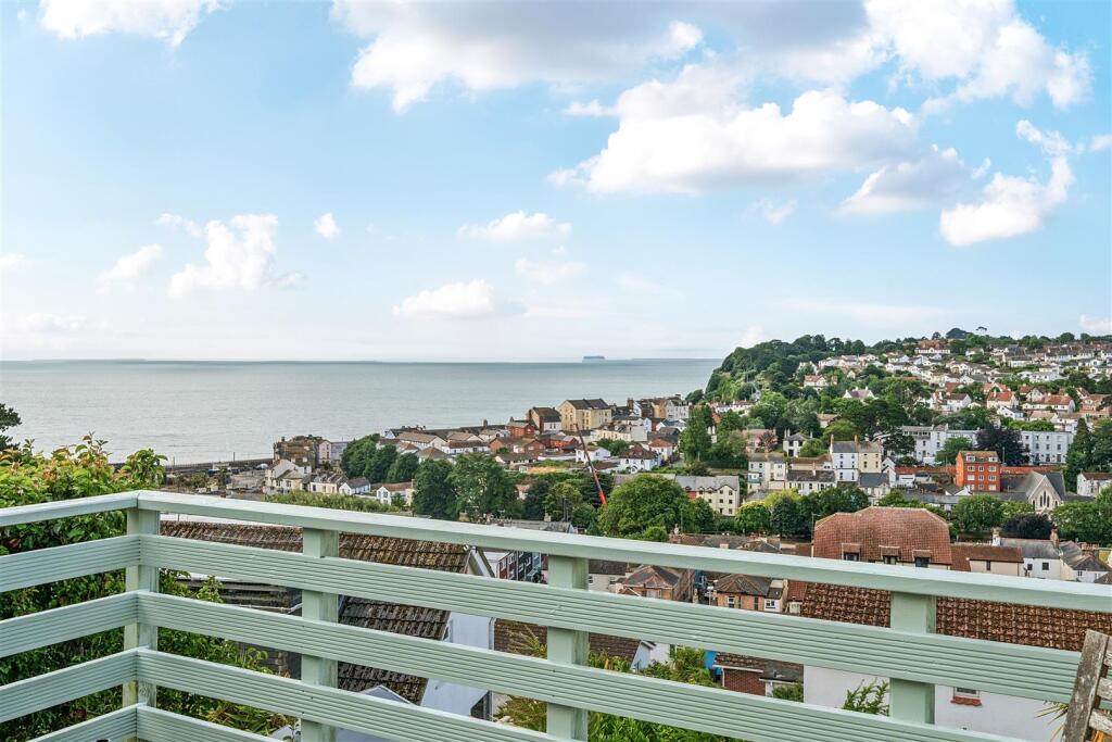 Stockton Avenue, Dawlish photo 4