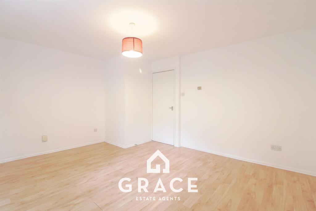 House in Ipswich, Suffolk - View 5