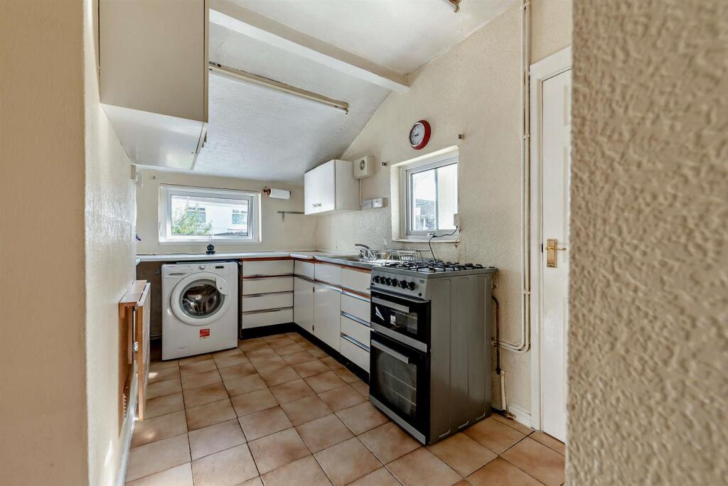 House in Swansea - View 4
