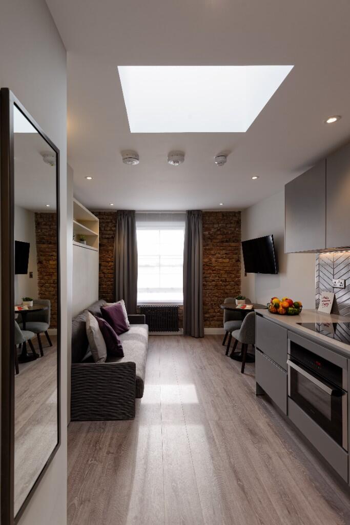 Studio flat for rent