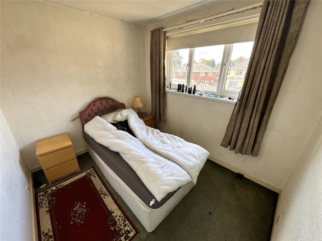 Apartment in Walsall - More
