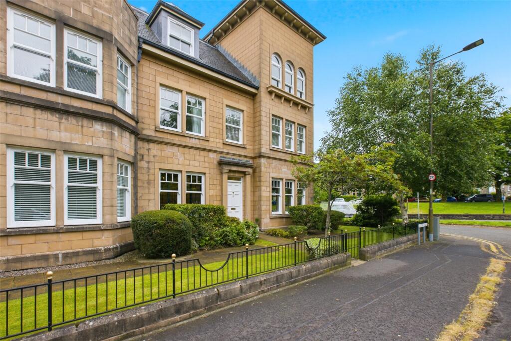 Main image of property: 59 Victoria Place, Stirling, Stirlingshire, FK8