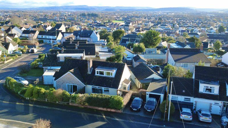 Main image of property: Tormynton Road, Worle - 3/4 BEDROOMS