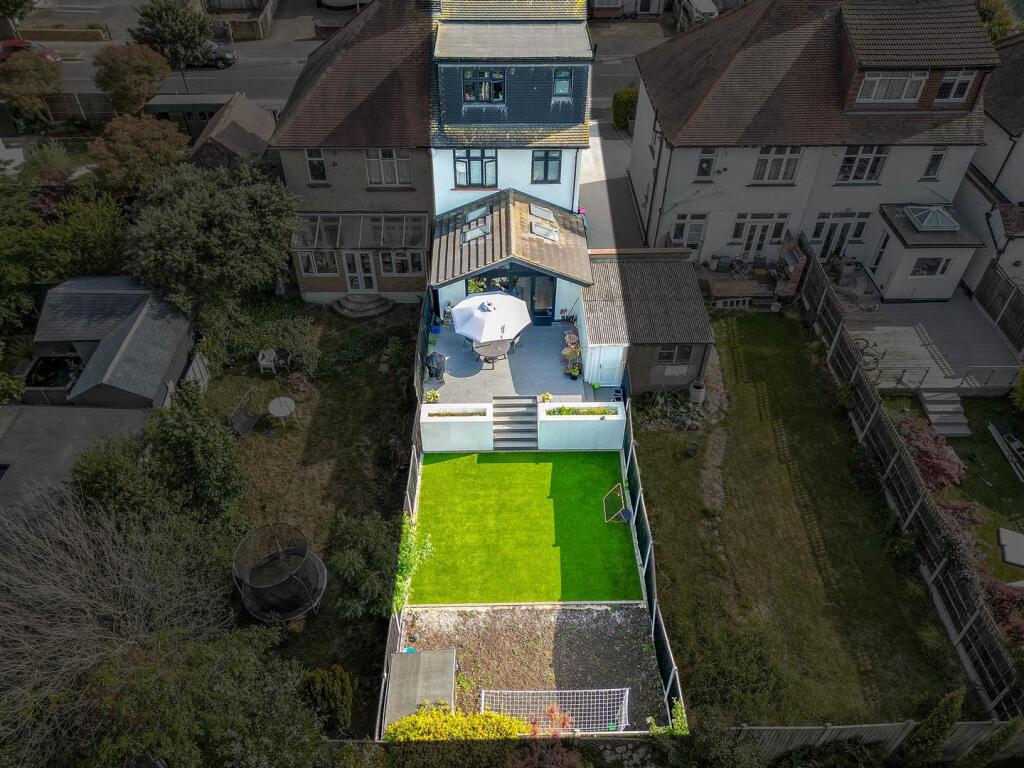 House in Southend-on-Sea, Eastwood - View 4