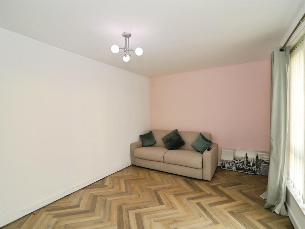 House in Cardiff - View 5