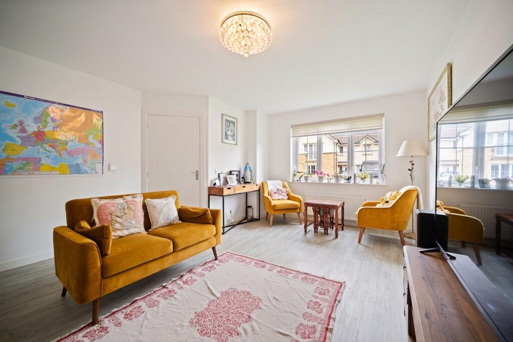 House in Livingston, Deans - View 4