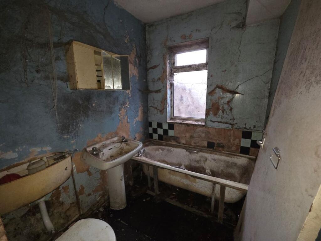 Additional image 7 of 33 Botha Road, Bordesley Green, Birmingham, West Midlands, B9 5LU