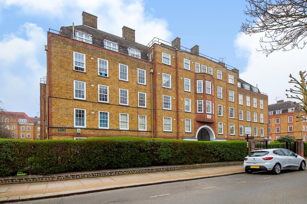 Apartment in London - More
