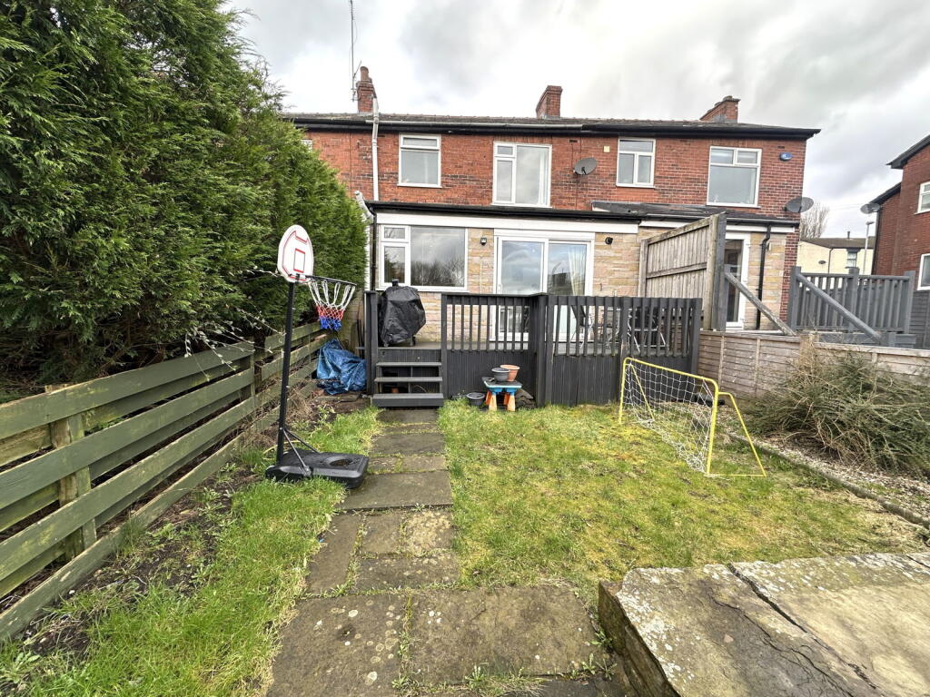 Fir Lane, Royton photo 3