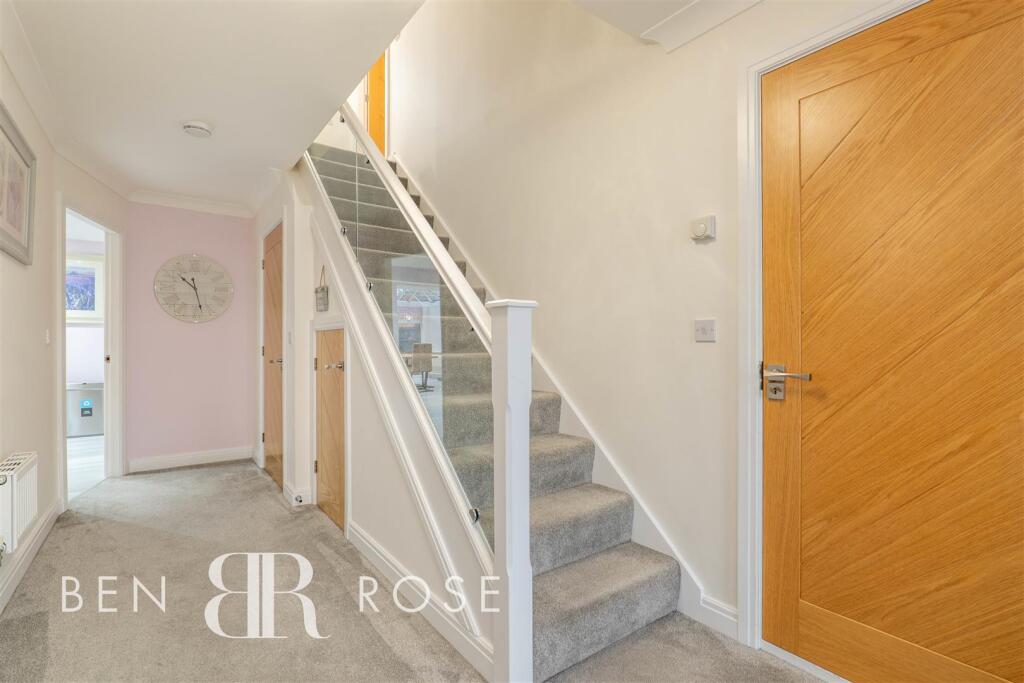 House in Preston, Grimsargh - View 5