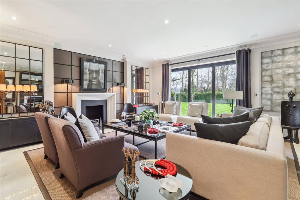House in Elmbridge, Whiteley Village - View 5