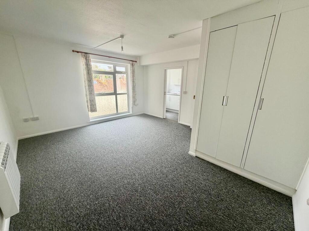 Rotunda Road, Eastbourne, BN23 6LG - View 4