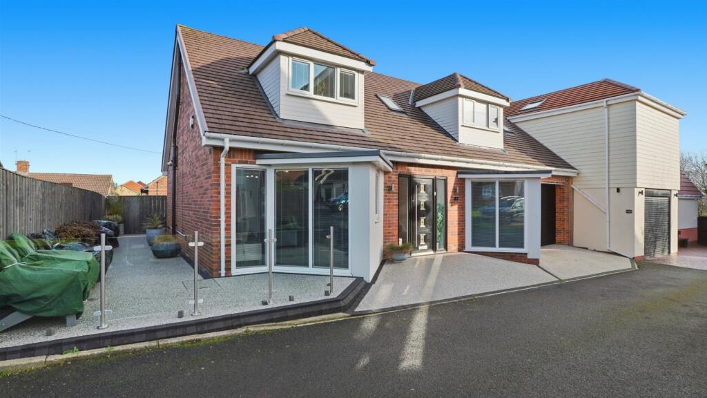 Main image of property: Monkton Dene View, Jarrow, Tyne and Wear, NE32 5QF