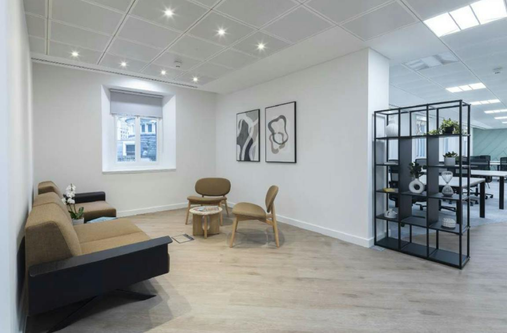 Floor Reception.png