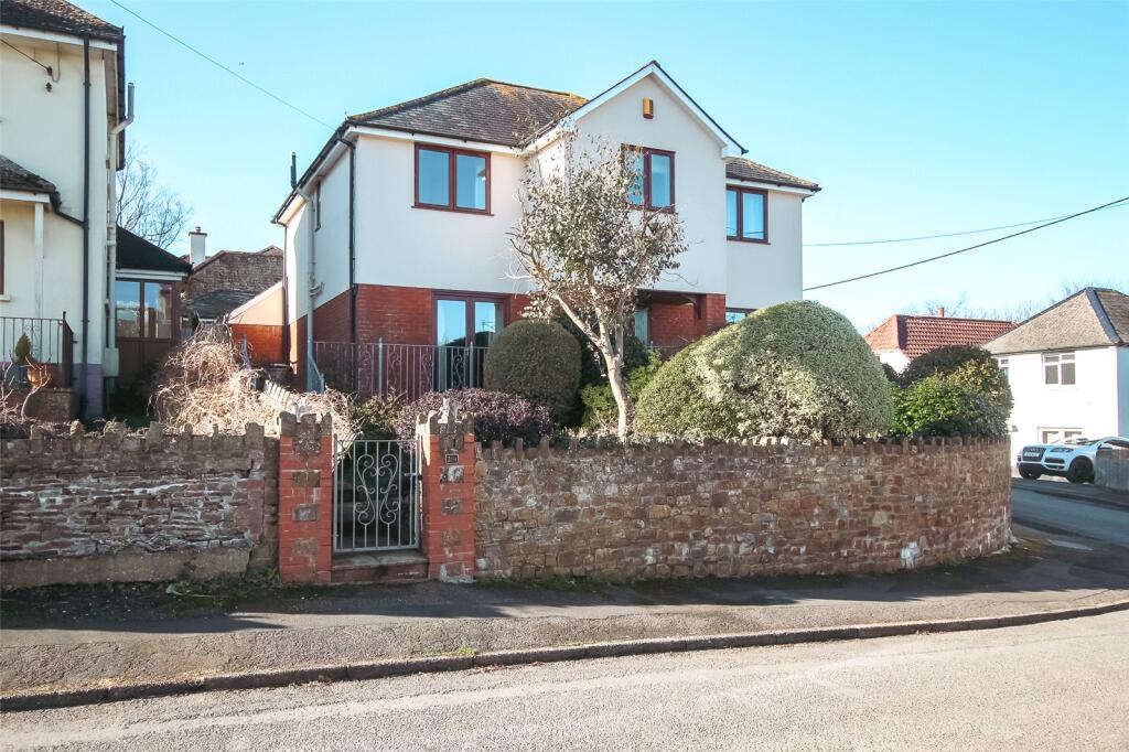 4-bed detached on Fordlands Crescent, Bideford, EX39, £389,950