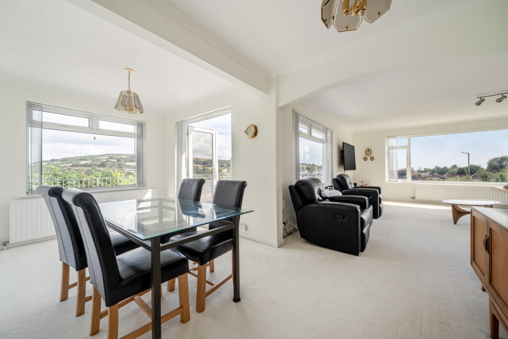 House in Plymouth, Callington - More