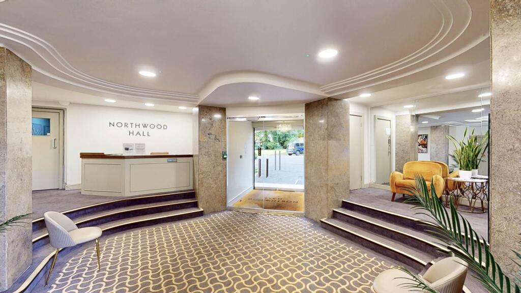 Apartment in London - More