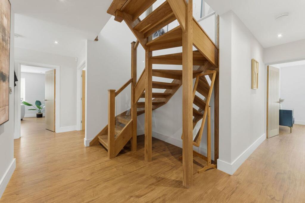 House in Leicester - More