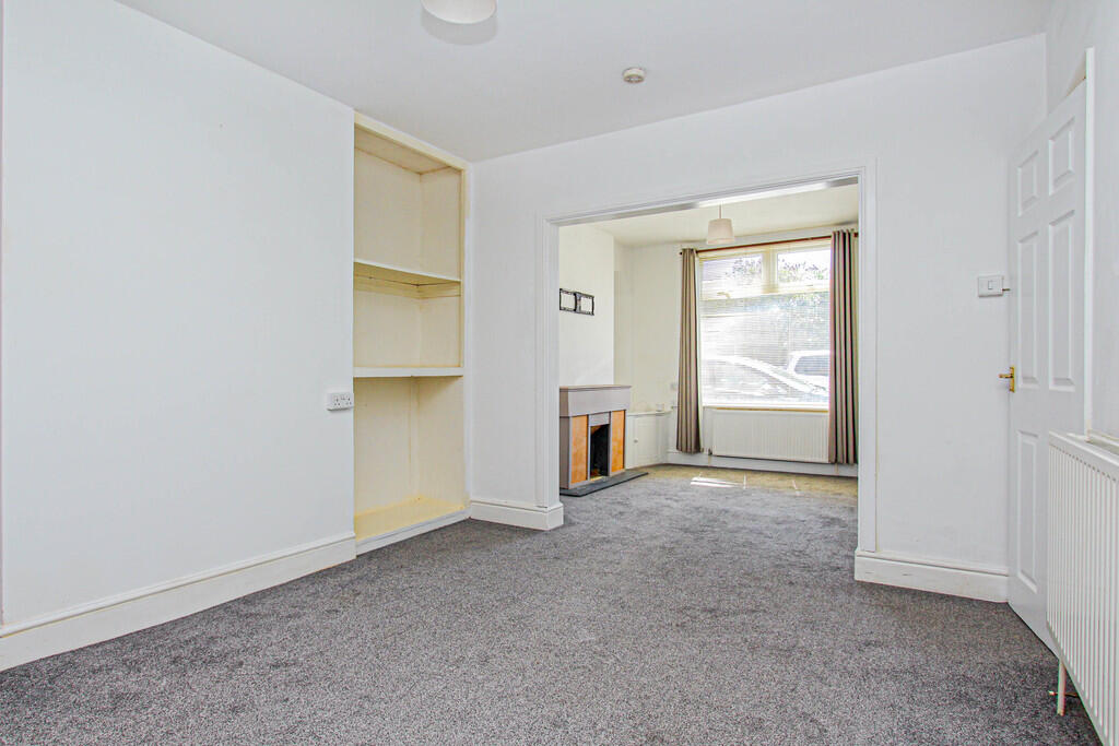 House in Finedon, North Northamptonshire - View 2