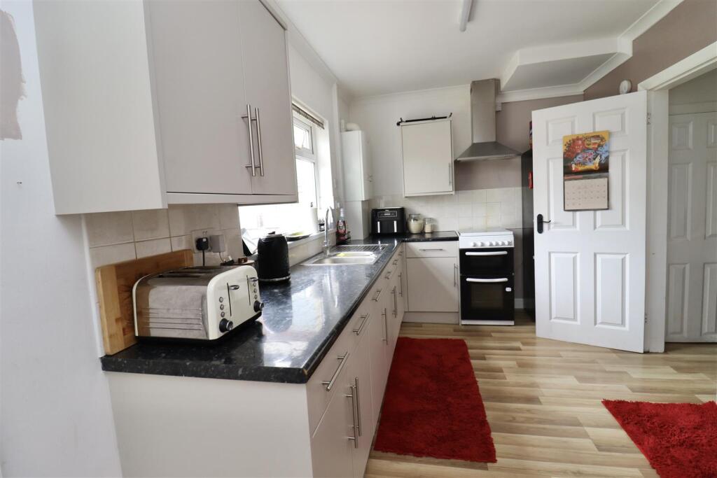 House in Hessle, East Riding of Yorkshire - View 4
