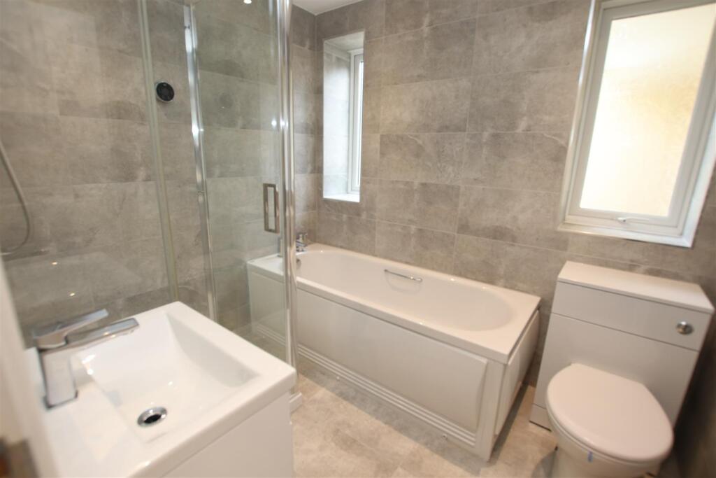 House in Bath - View 4