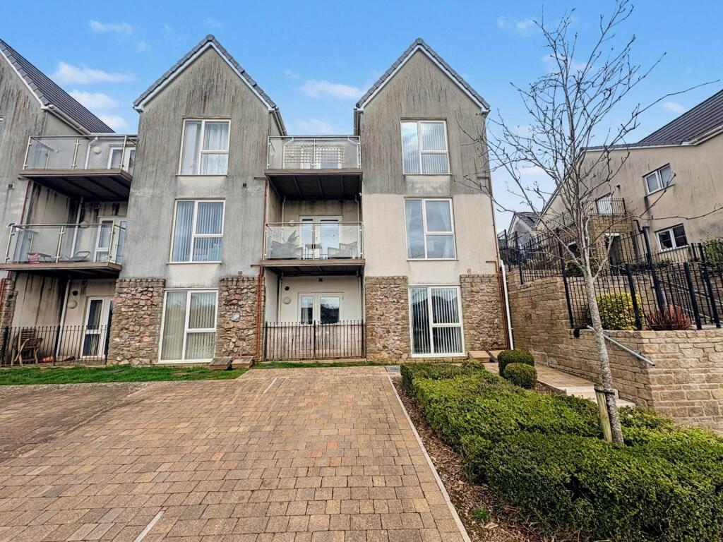 1-bed flat on Apt     Grassandale Road, Plymouth, £130,000