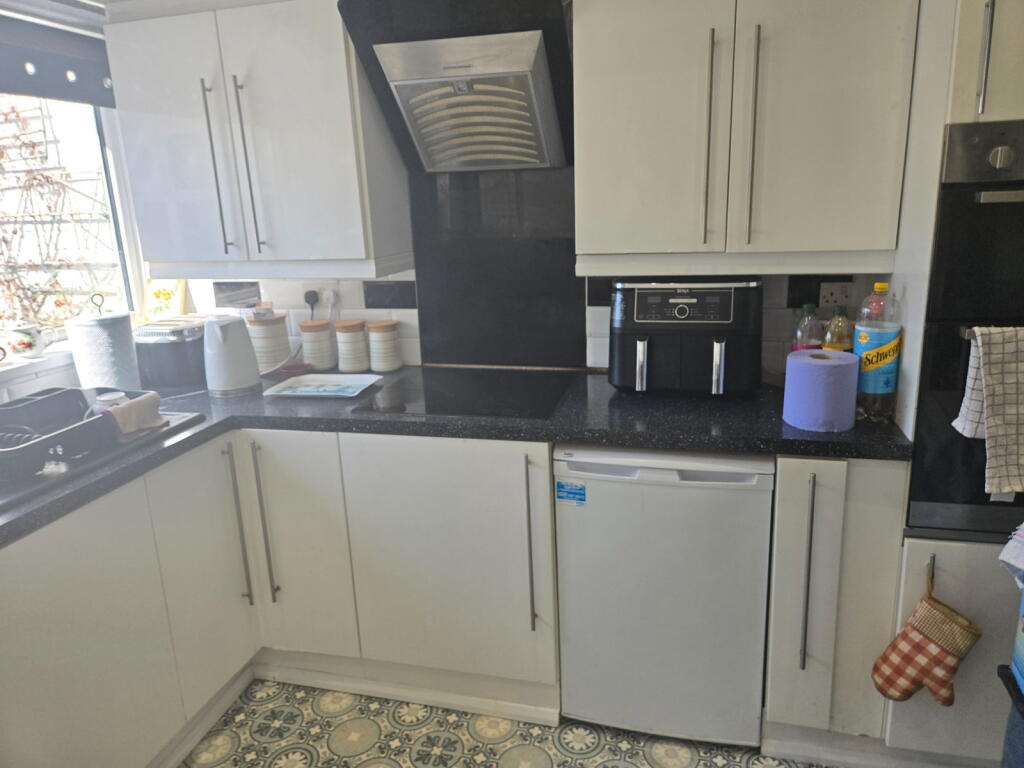 House in East Lindsey, Chapel St. Leonards - View 4