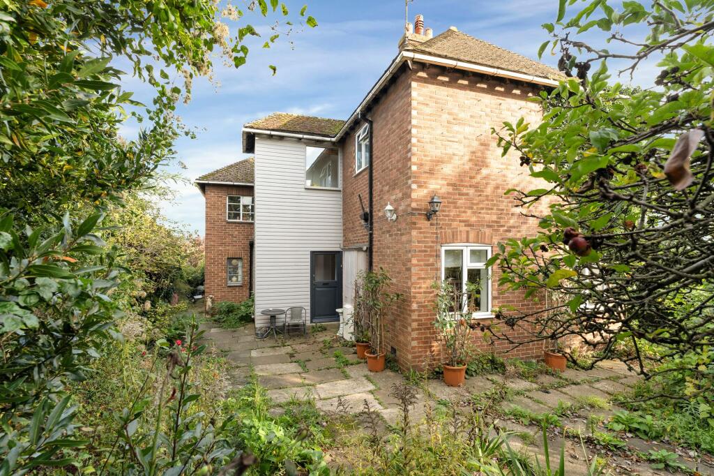 4-bed detached on Cherryholt Road, Stamford, PE9, £539,000